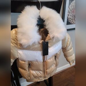 Jordan Craig Brand New!!❤️Kids Gold and White Puffer Jacket with Faux Fur Collar